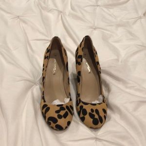 Via Spiga leopard calf hair block heels